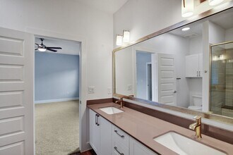 Building Photo - 28325 Birnham Woods Dr