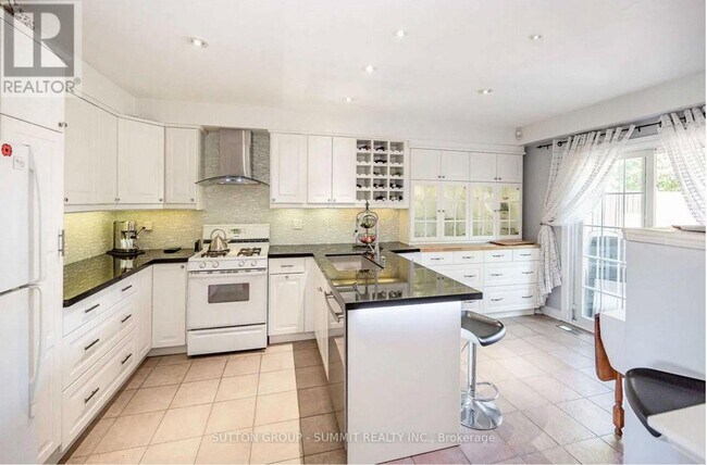 Photo du bâtiment - 2871 Darien Rd