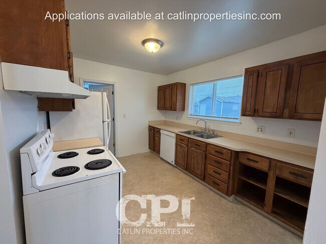 Foto del edificio - 321 21st Ave