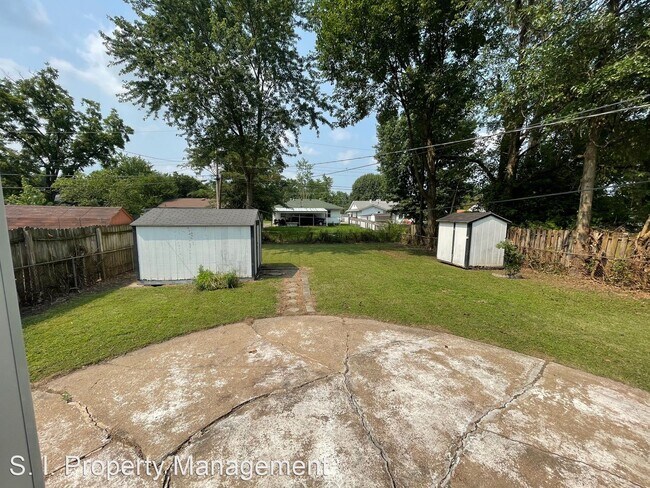 Foto del edificio - 3 br, 1 bath House - 428 George