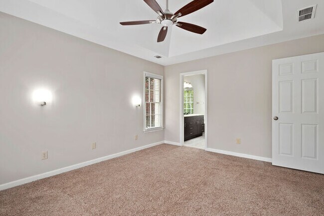 Building Photo - 10655 Victory Gate Dr, Alpharetta