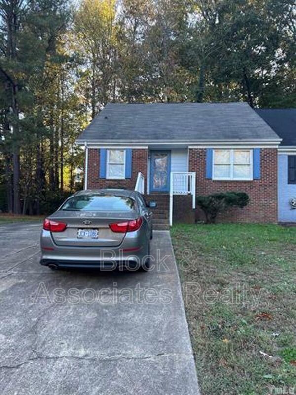 505 Brent Rd, Raleigh, NC 27606 Townhome Rentals in Raleigh NC