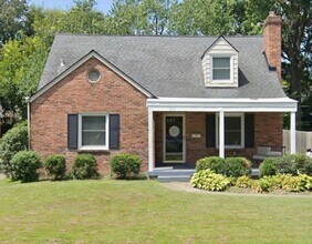 Building Photo - 212 Ridgeway Ave