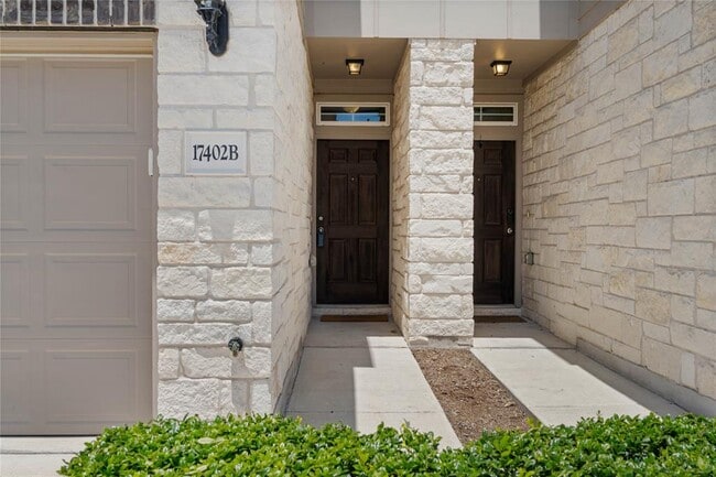 Building Photo - 17402 Bay Skipper Dr