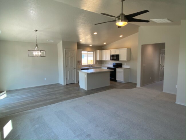 Foto del edificio - 11591 Stockbridge Way