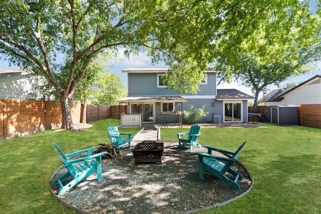 Building Photo - 309 Craigmont Dr