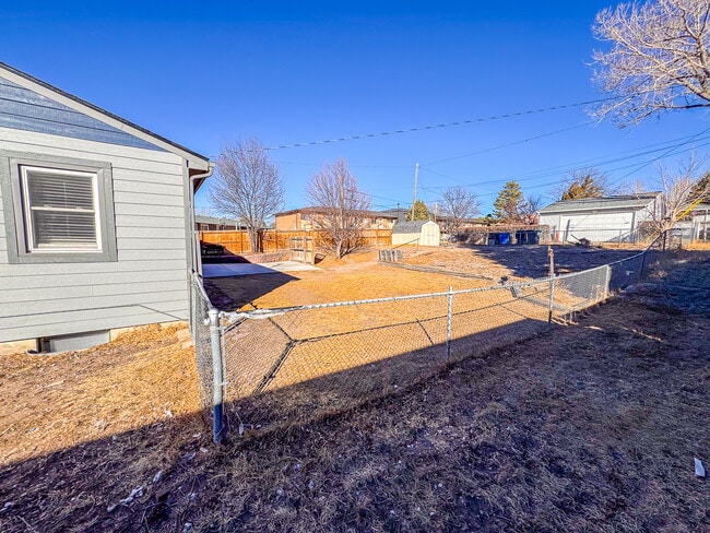 Foto del edificio - 702 Melton St