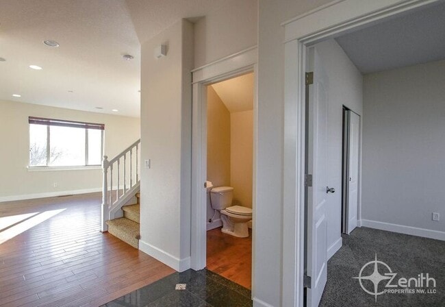 Foto del edificio - 3310 NW 46th Ave