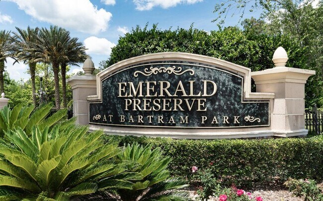 Foto del edificio - 5881 Moonstone Ct