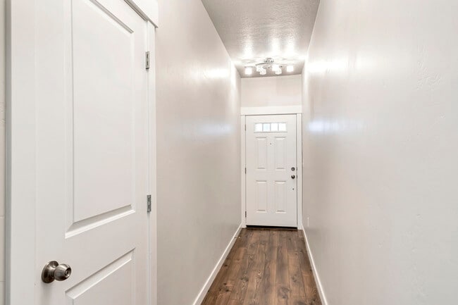 Building Photo - 5002 N Marble Fox Way