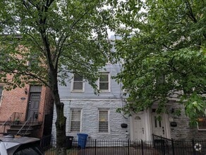 Building Photo - 65 Bright St