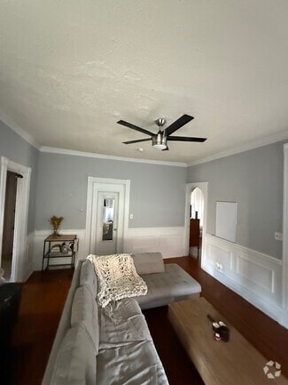 Building Photo - 5518 Stanton Ave