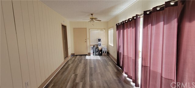 Foto del edificio - 73245 Paradise Ave