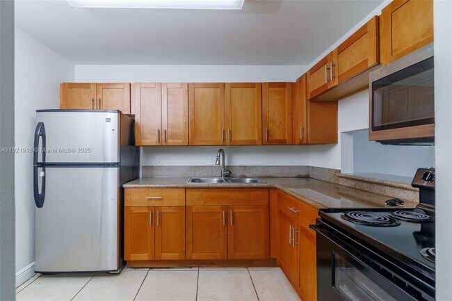 Foto del edificio - 4804 NW 79th Ave