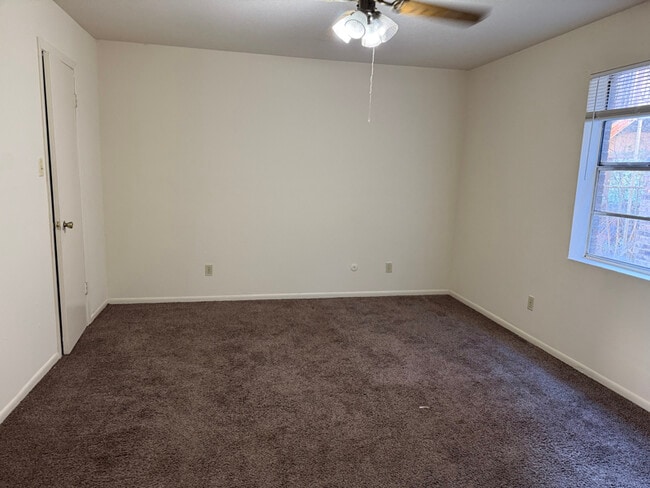 Photo - 14448 Bonham St Apartment