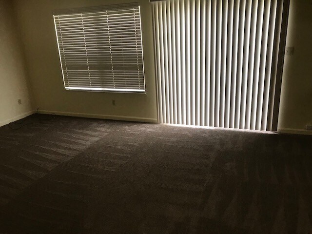 Foto del edificio - Maryville 37801 - 2 bedroom, 1.5 Condo with a 1-car garage - Contact Ed Johnson (865) 924-5045