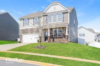 Building Photo - 109 Longleaf Dr