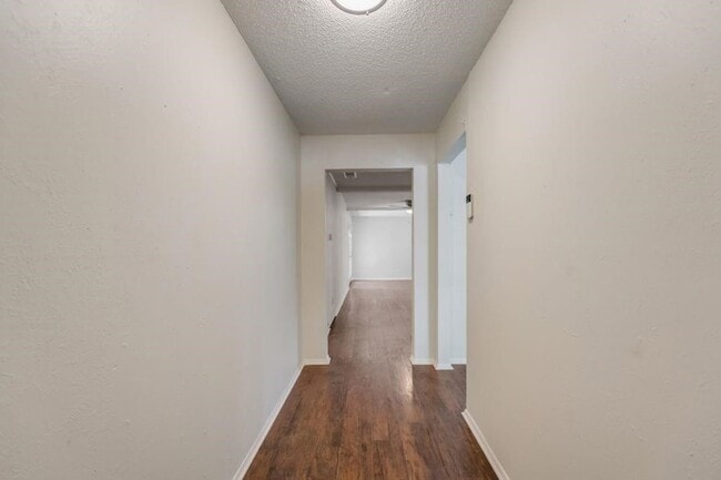 Foto del edificio - 10434 Springhaven Dr