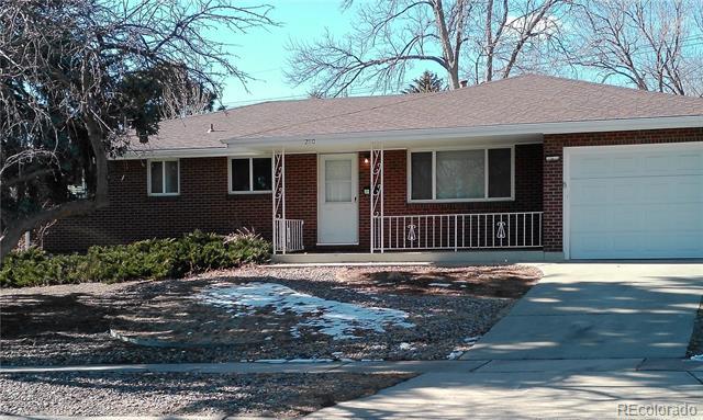 Foto del edificio - 2110 Glenn Summer Rd