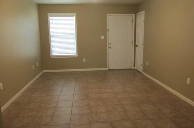 Foto del edificio - 8182 TX-75