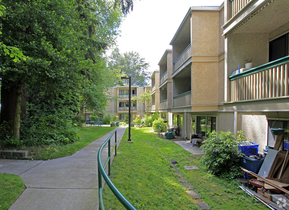 Building Photo - Casa Juanita Apartments