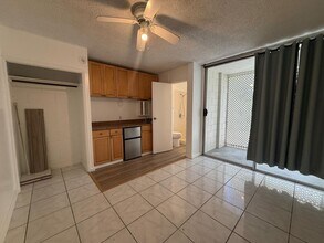 Building Photo - 249 Kapili St