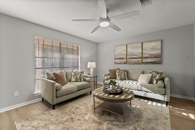 Building Photo - 105 Eagle Rock Cir