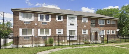 Building Photo - 3700 Pasadena St