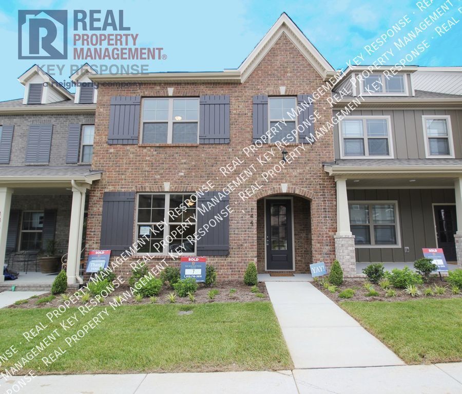 nearly new townhome in a fantasti... House Rental in