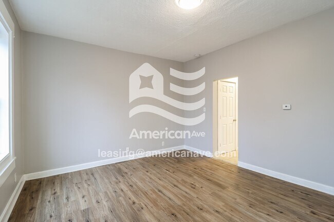 Foto del edificio - 831 Greenwood Ave