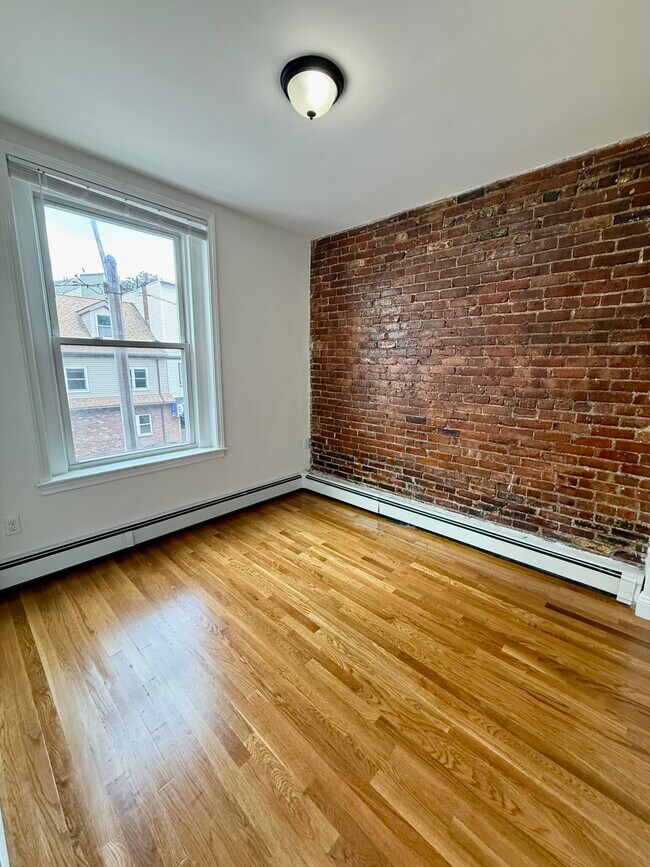 Foto del edificio - 342 Meridian St