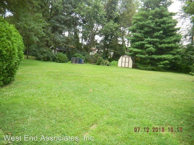 Building Photo - 3 br, 2 bath House - 1 S Cedarbrook Rd