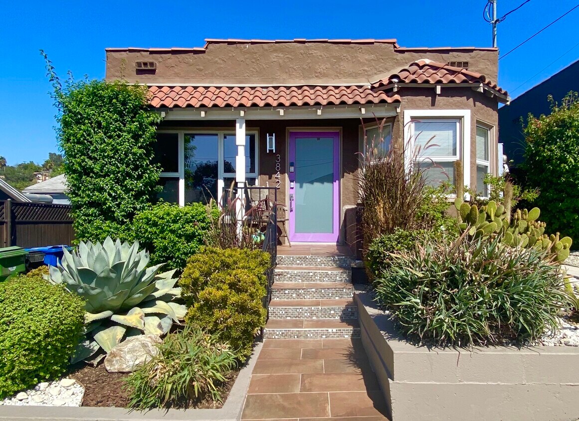 Primary Photo - 3842 W Avenue 41