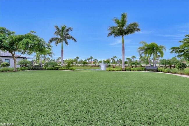 Foto del edificio - 7253 Wilton Dr N