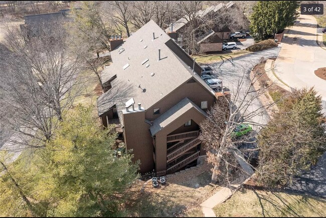 Building Photo - 5100 Hollow Wood Ct