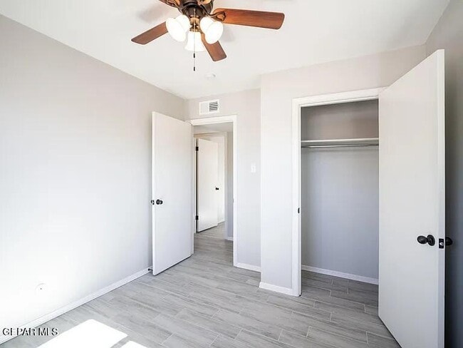 Building Photo - 10540 Brisbane Way