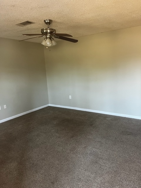 Building Photo - 116 Tumbleweed Cir