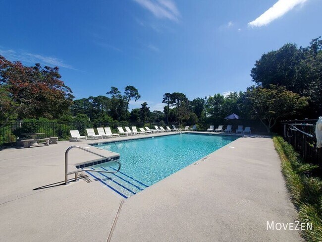 Foto del edificio - 5006 Carleton Dr