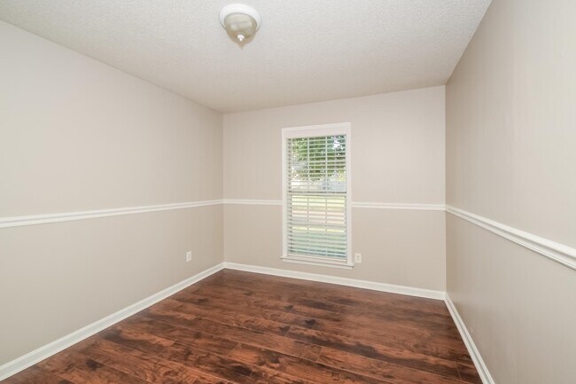 Foto del edificio - 7964 Tankerston Dr