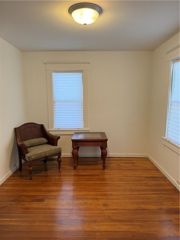 Foto del edificio - 459 Brainard Pl