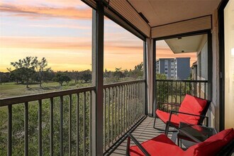 Building Photo - 5570 NW 44th St