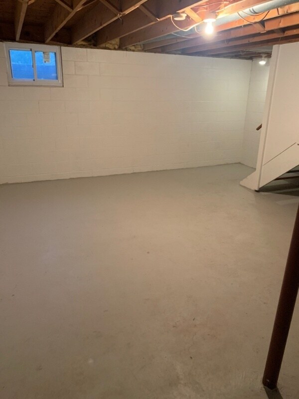 Foto del edificio - 614 E 6th St