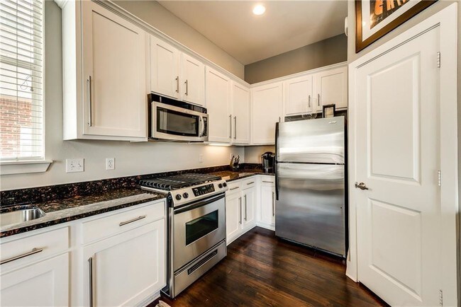 Building Photo - 1615 Tribeca Way