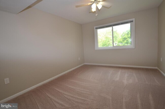 Foto del edificio - 11512 Bucknell Dr