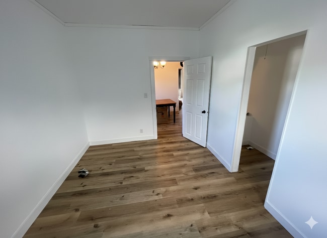 Building Photo - 1619 10th St S