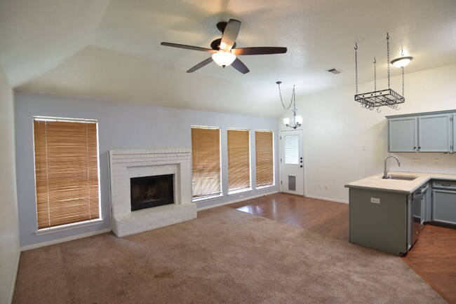 Foto del edificio - 1111 Lambrusco Dr