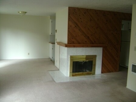 Building Photo - 3672wi