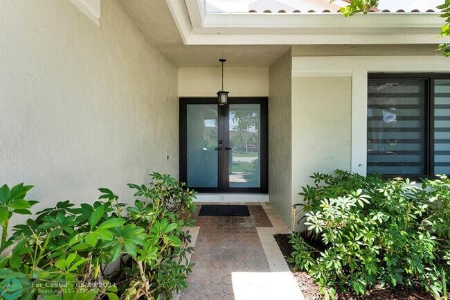 Foto del edificio - 10632 NW 7th St