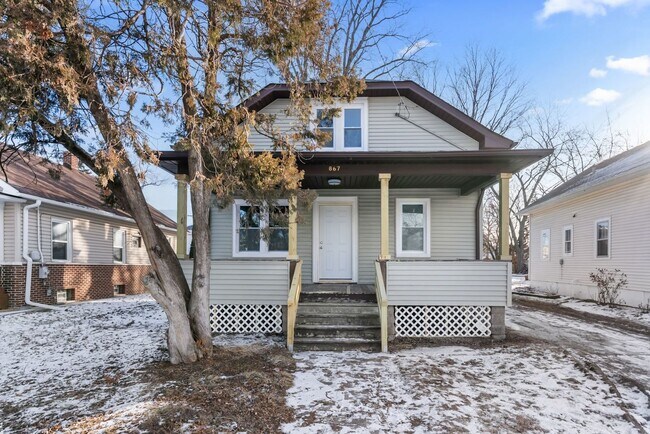 Building Photo - 867 Church Rd