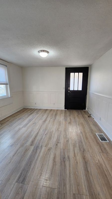 Foto del edificio - 1321 Ann St NW